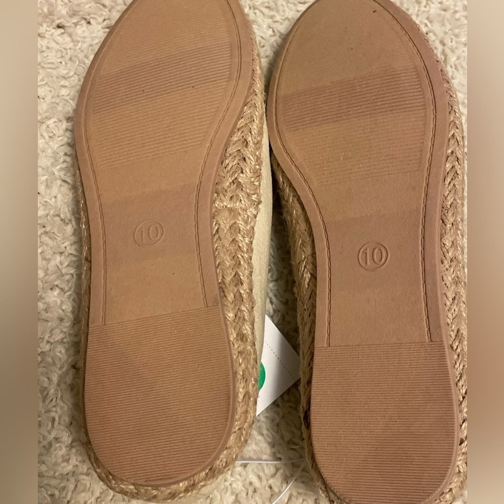 Size 10 Women's Riley Loafers - Universal Thread - Picture 13 of 13